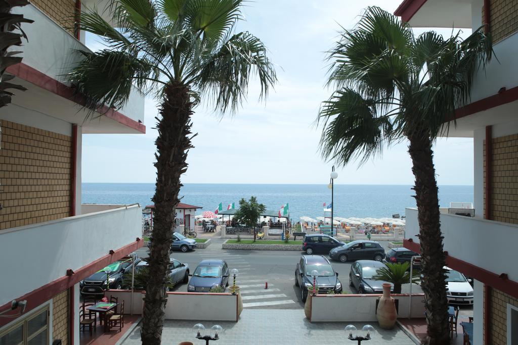 Hotel Miramare Cirò Marina Exteriér fotografie